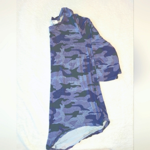 Zenana Camouflage Tunic - Picture 2 of 9